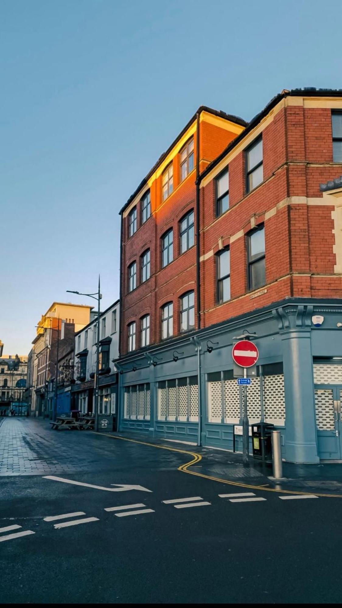 Urban View - Sleeps 6 Apartment